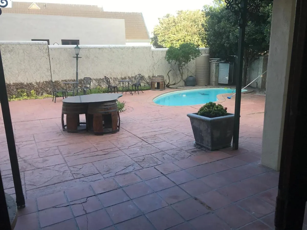 Guest house Blouberg Manor Hotel Bloubergstrand
